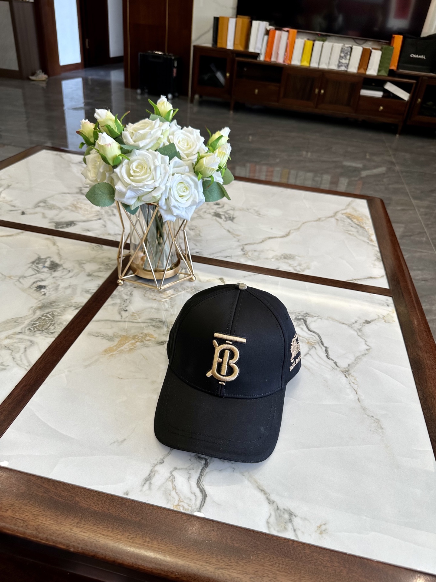 burberry hat model 01